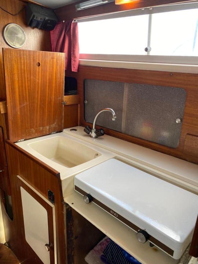 Bateau Hebergement Insolites Льокат Екстериор снимка